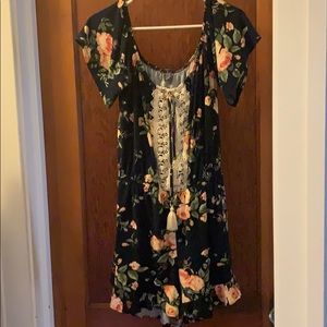 Rue 21 navy blue/floral romper size XL